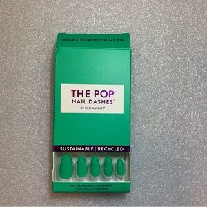 The Pop Nail Dashes Green Press-On Nails